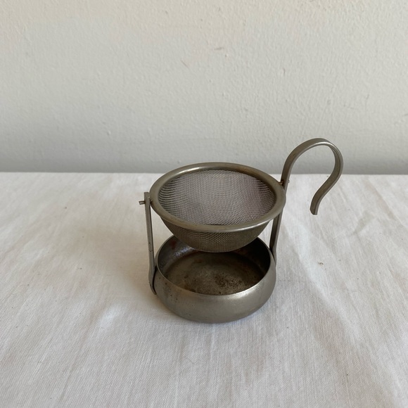 Vintage Tea Strainers Infusers Germany Ball & Swivel Lot of 2 - Picture 8 of 14